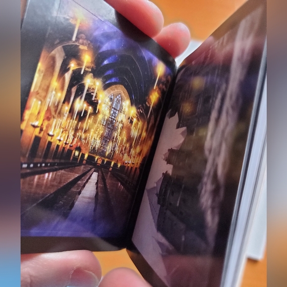 Harry Potter light up castle, booklet and magazine - Picture 3 of 13